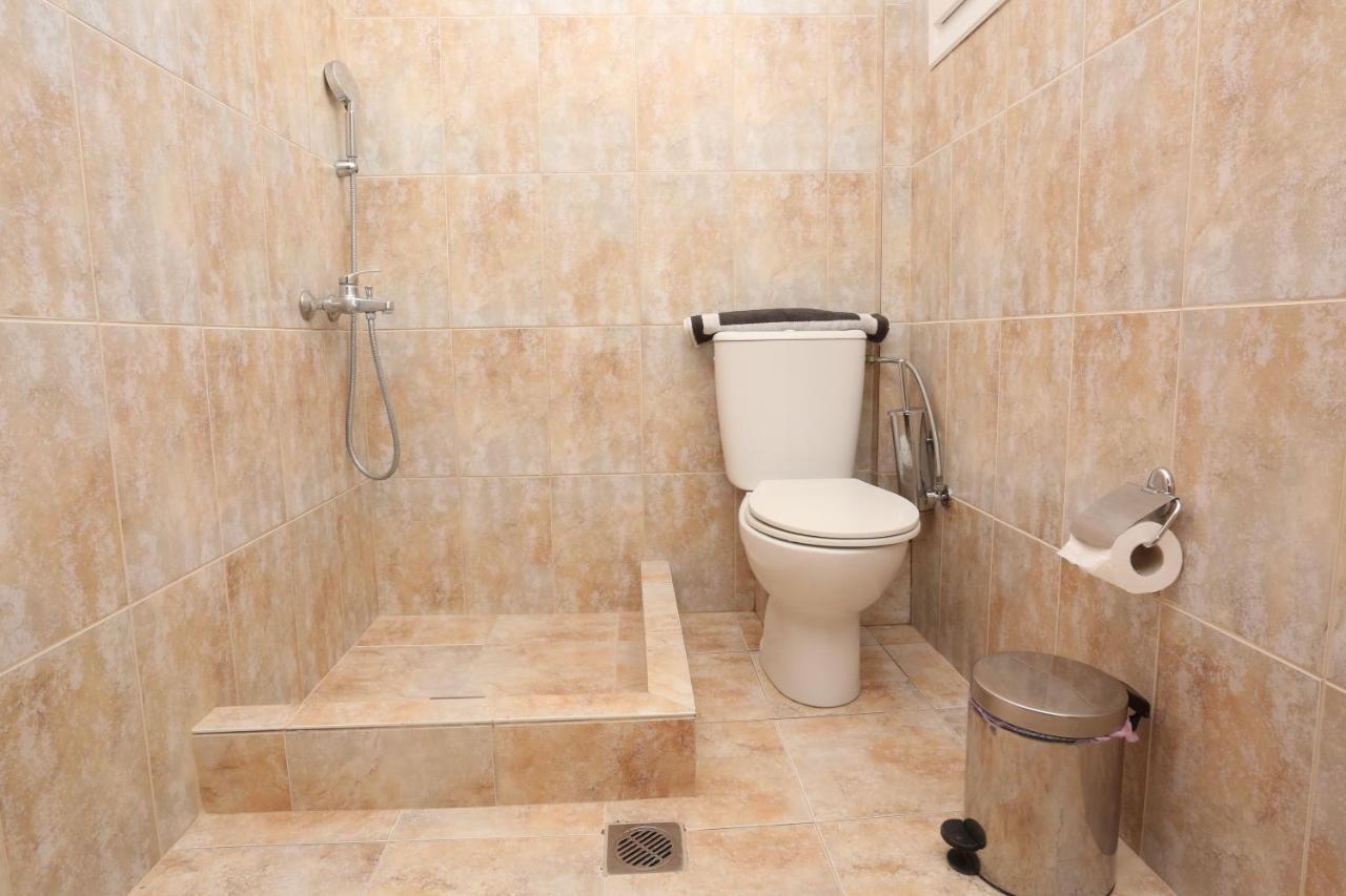 פפקוהורי Palia Platia Apartments מראה חיצוני תמונה