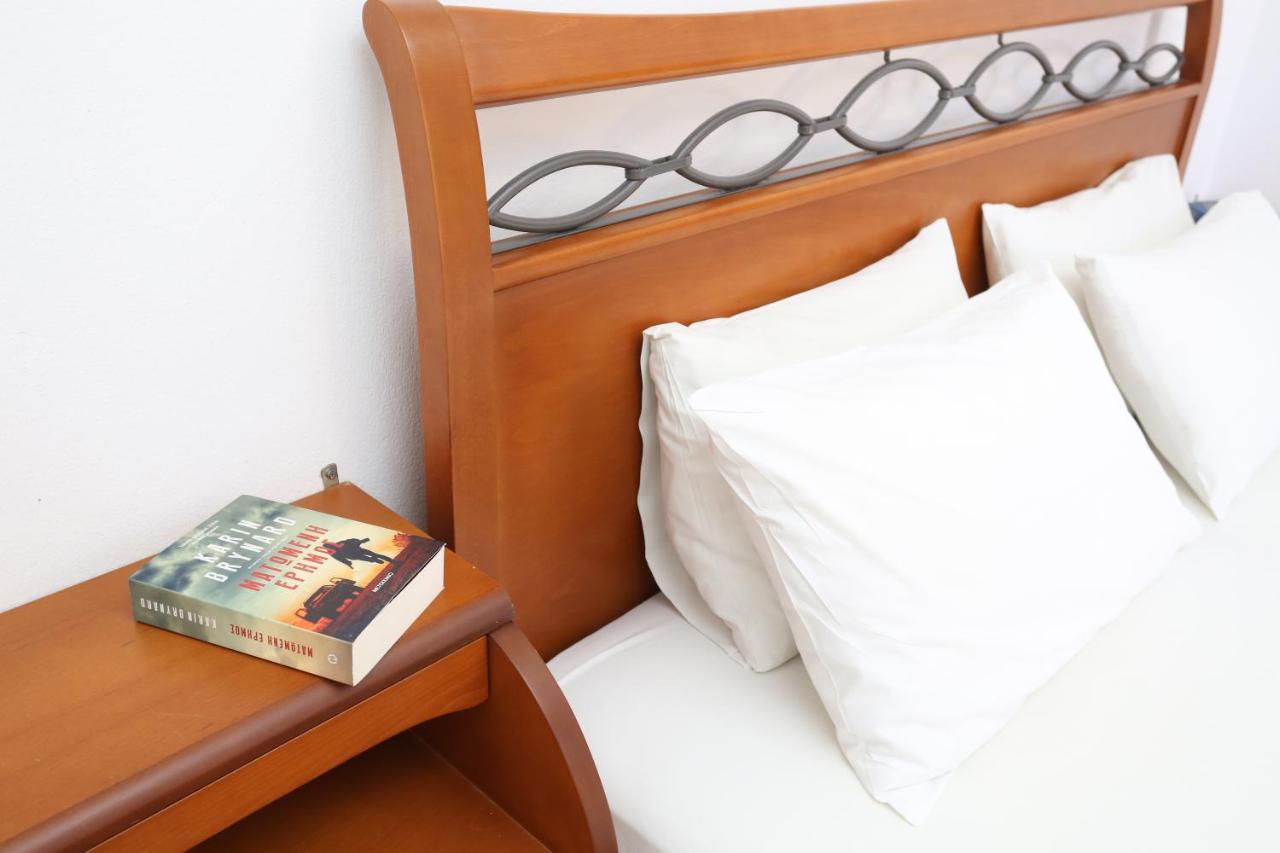פפקוהורי Palia Platia Apartments מראה חיצוני תמונה