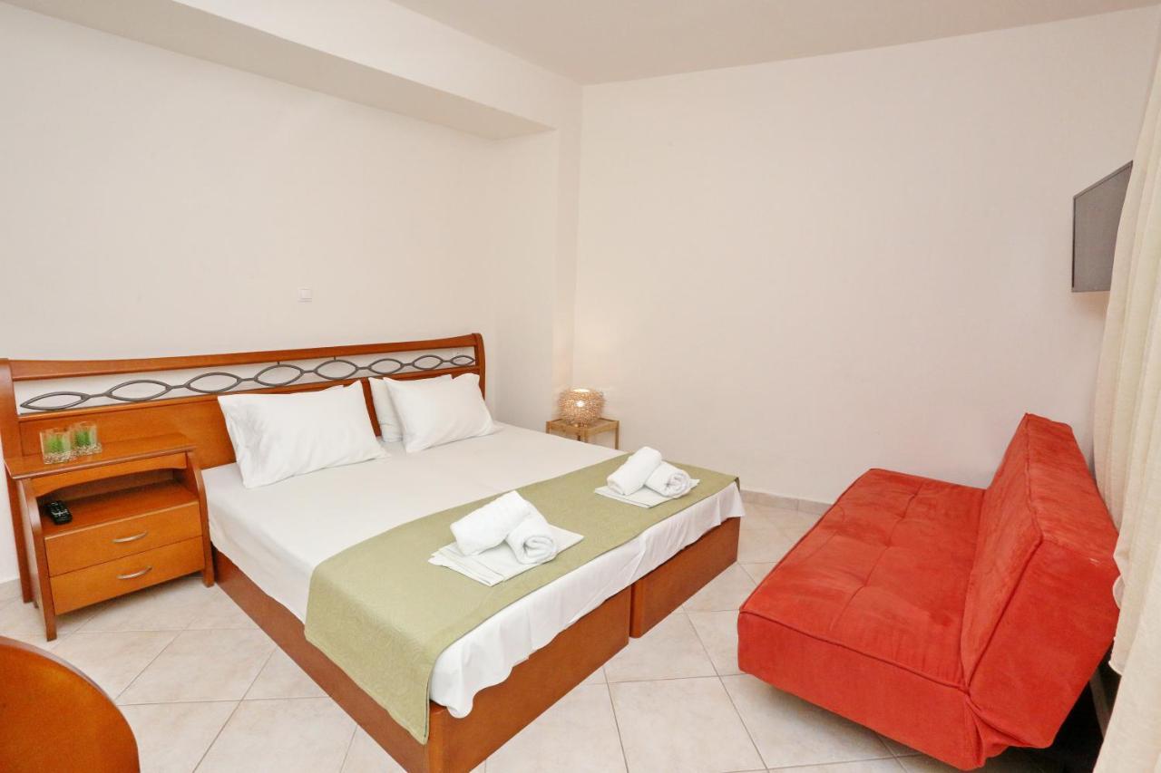 פפקוהורי Palia Platia Apartments מראה חיצוני תמונה