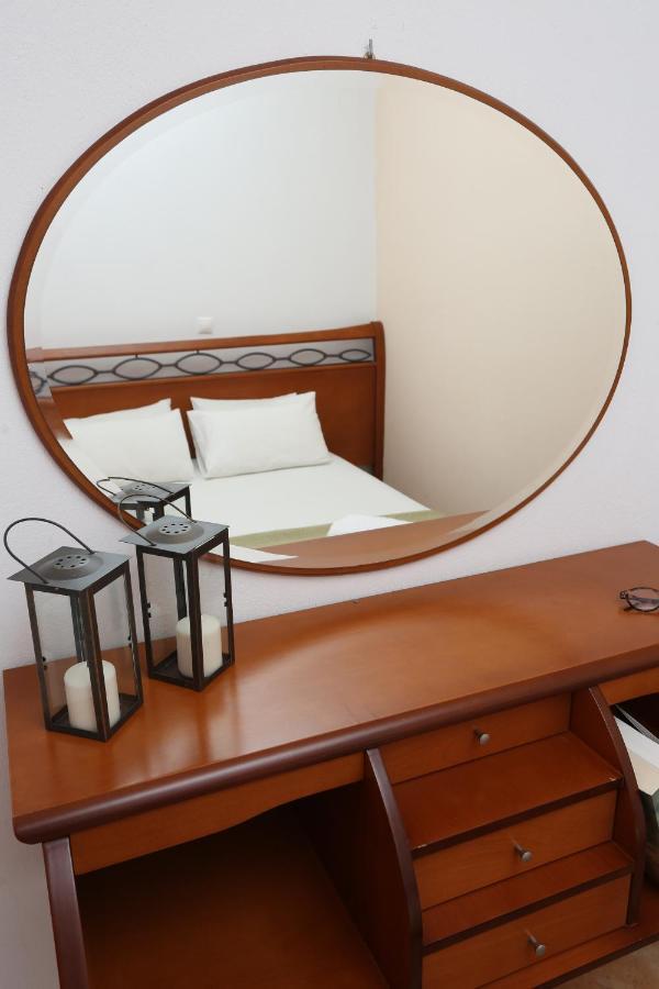 פפקוהורי Palia Platia Apartments מראה חיצוני תמונה